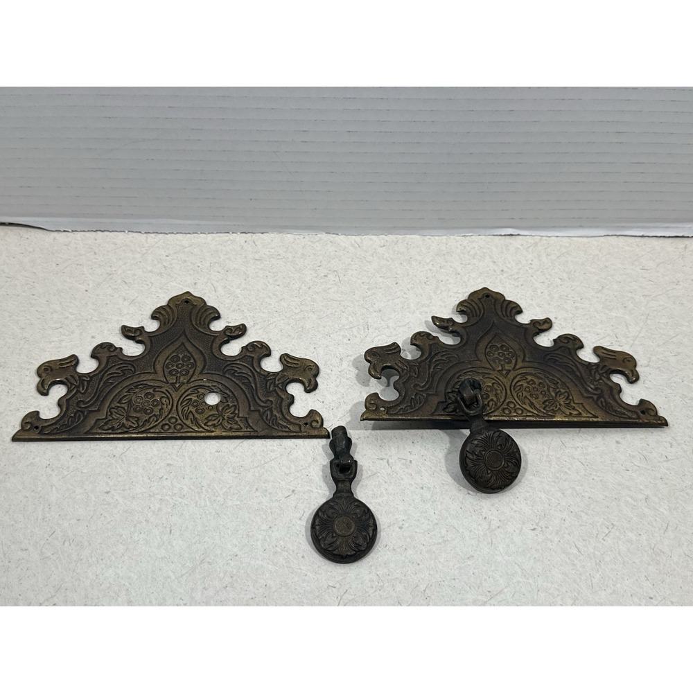 Antique HTF C & A Croft & Assinder Drawer Pull With Back Plates Made In England
